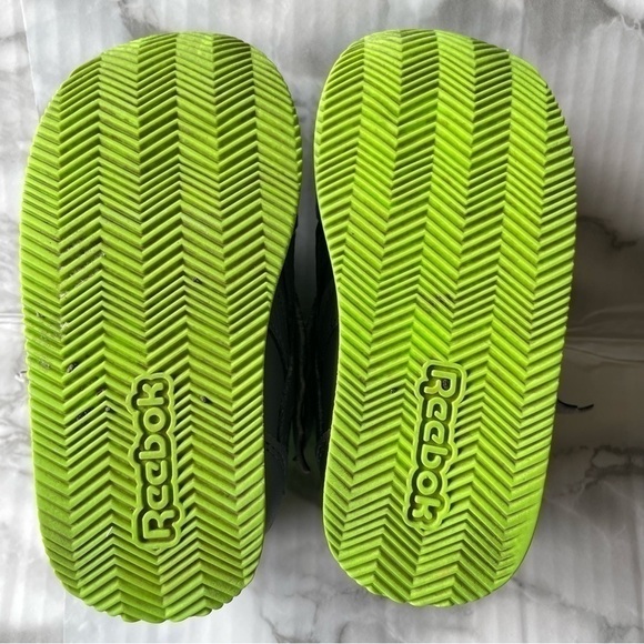 Reebok Kids' Royal Cljog 2 Kc Sneaker Size 6 Toddler Unisex Dragon - Picture 6 of 14